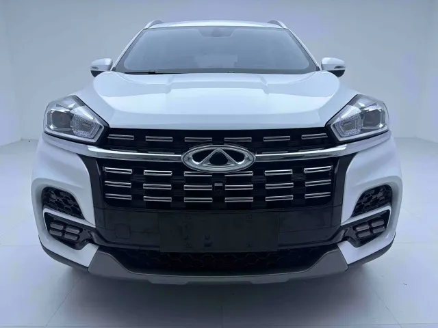 Chery Tiggo 8 — Фото автомобиля 2