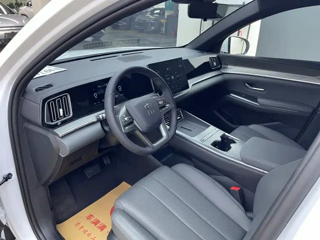 BYD Song Pro — Фото автомобиля 4