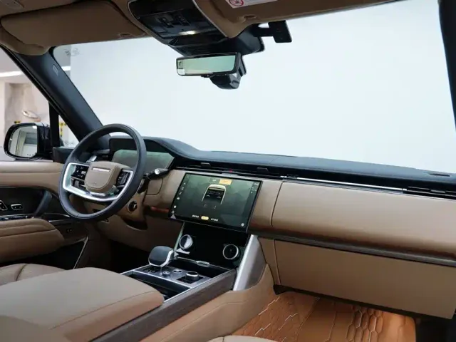 Land Rover Range Rover — Фото автомобиля 7