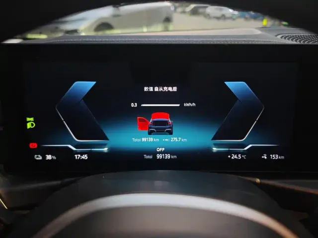 BMW i3 — Фото автомобиля 14