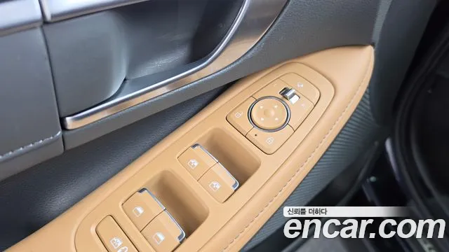 Hyundai Sonata Inspiration — Фото автомобиля 24