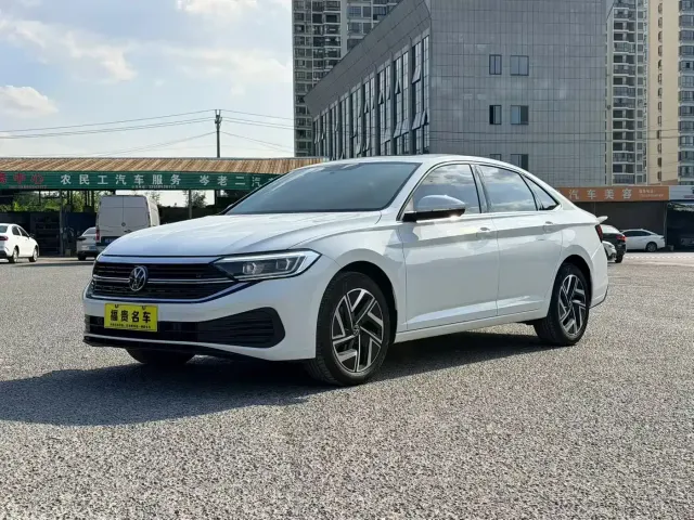 Фотография автомобиля — Volkswagen Sagitar