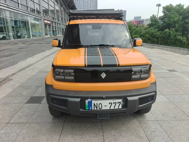 Baojun Yep — Фото автомобиля 2