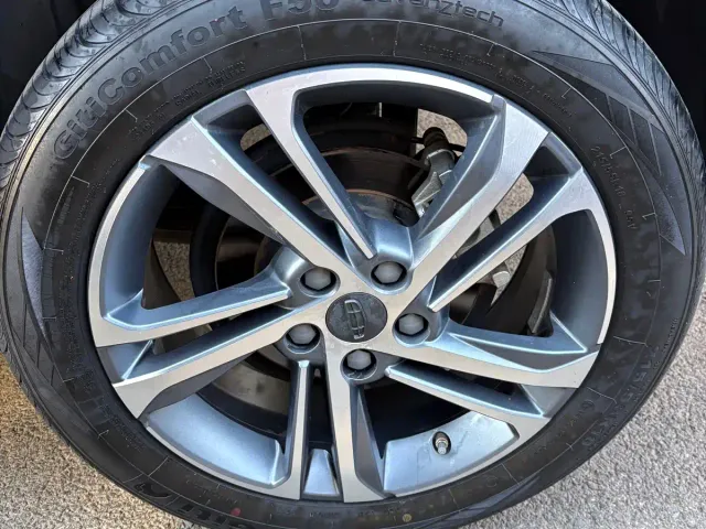 Geely Binyue — Фото автомобиля 18