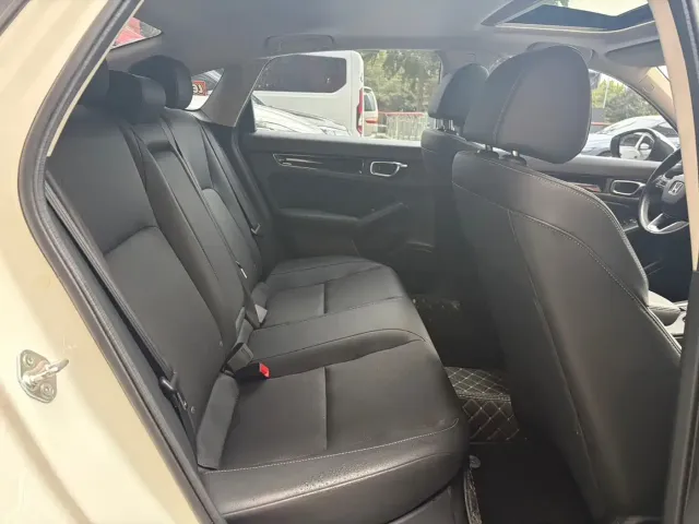 Honda Civic — Фото автомобиля 13