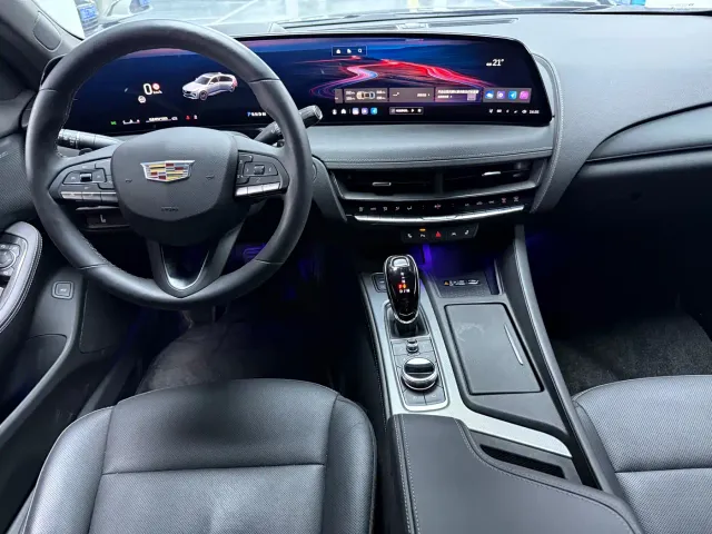 Cadillac CT5 — Фото автомобиля 9