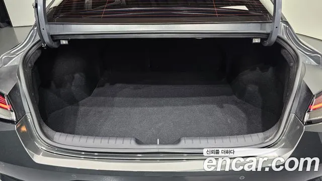 Hyundai Avante CN7 — Фото автомобиля 20