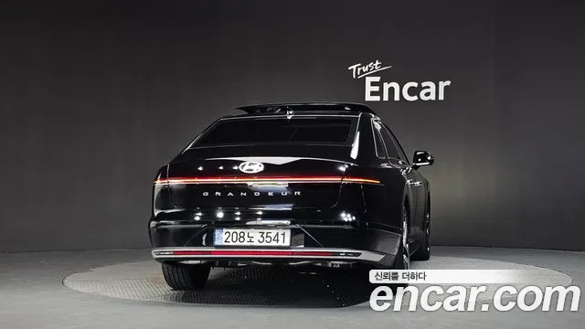 Hyundai Grandeur GN7 — Фото автомобиля 4
