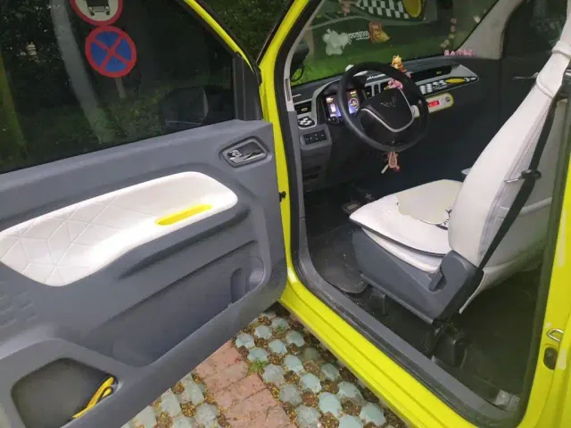 Wuling Hongguang Mini EV — Фото автомобиля 12