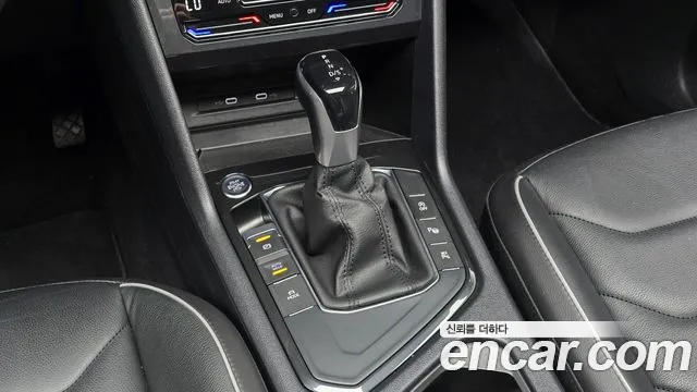 Volkswagen Tiguan Tiguan 2 поколение 2.0 TDI Prestige — Фото автомобиля 9