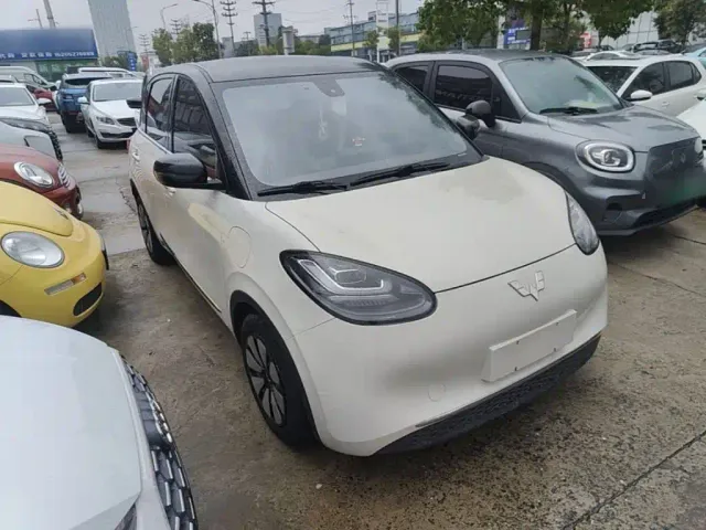 Wuling Bingo — Фото автомобиля 3