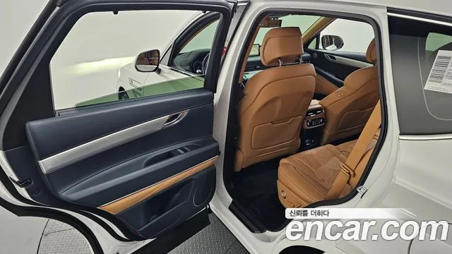 Genesis GV80 2.5T Бензин AWD — Фото автомобиля 19