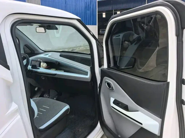 Wuling NanoEV — Фото автомобиля 9