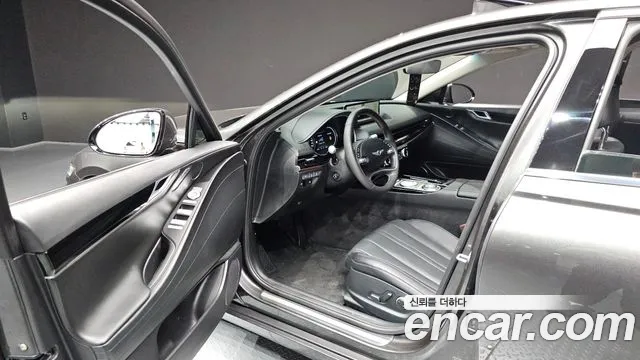 Genesis G80 Бензин 2.5 турбо AWD — Фото автомобиля 10