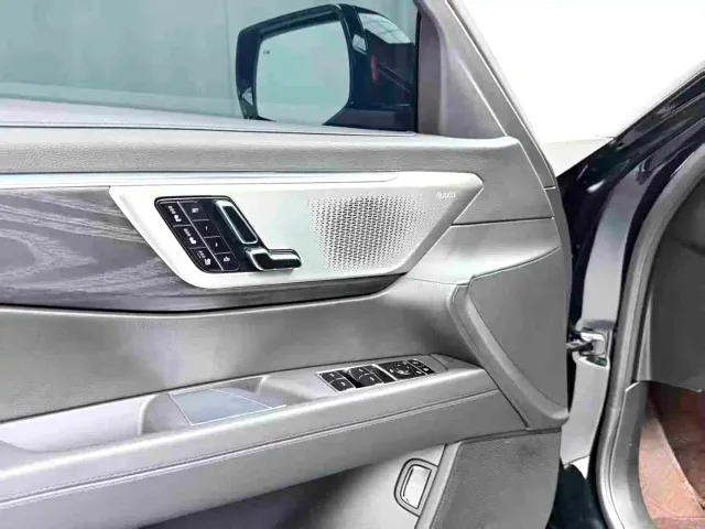 Cadillac CT6 — Фото автомобиля 4