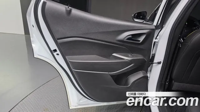 ChevroletGMDaewoo Trax Trax Кроссовер — Фото автомобиля 25