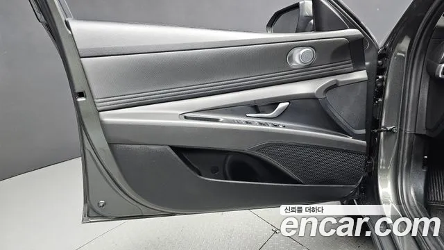Hyundai Avante CN7 — Фото автомобиля 13