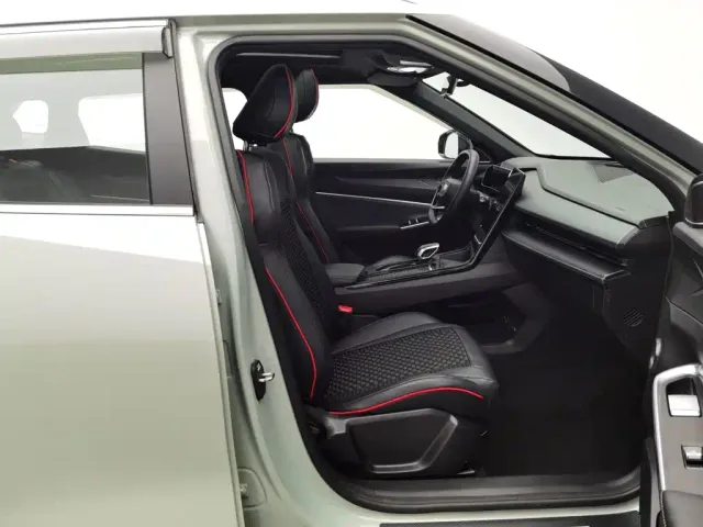 Geely Boyue — Фото автомобиля 23