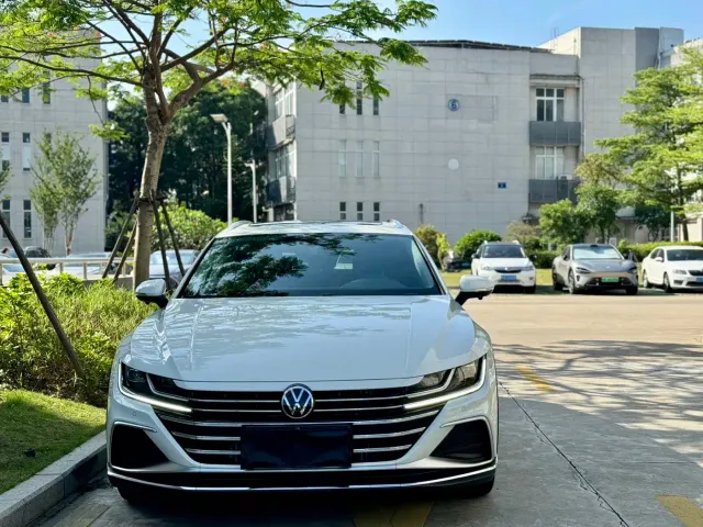 Volkswagen CC — Фото автомобиля 2