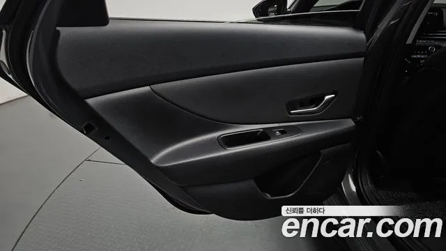Hyundai Avante CN7 — Фото автомобиля 14