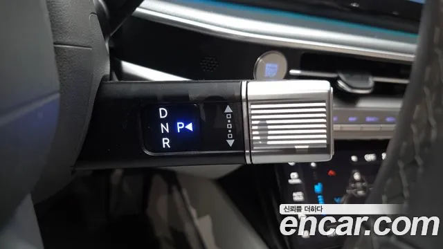Hyundai Grandeur GN7 — Фото автомобиля 9