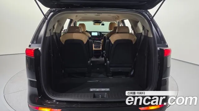 Kia Canival Carnival 4 поколение Дизель 9 мест Prestige — Фото автомобиля 19