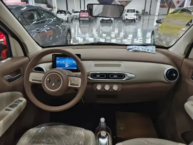 Wuling Hongguang Mini EV — Фото автомобиля 9