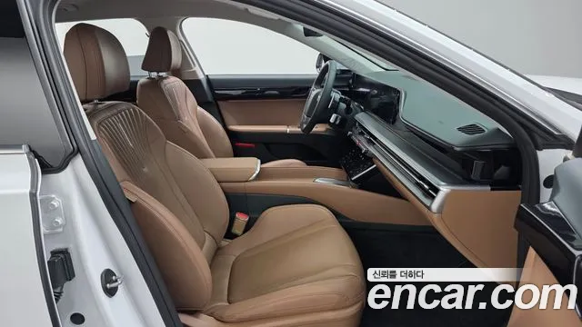 Hyundai Grandeur GN7 — Фото автомобиля 16