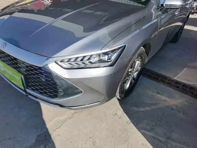 BYD Qin PLUS — Фото автомобиля 23