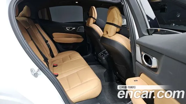 Вольво S60 S60 третьего поколения B5 Ultimate Bright — Фото автомобиля 12