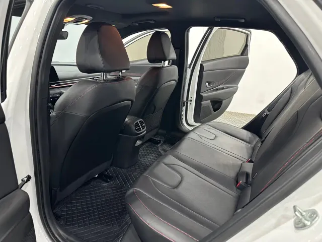 Hyundai Elantra — Фото автомобиля 6