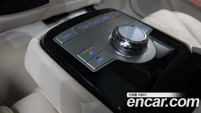 Genesis G80 Бензин 2.5 турбо AWD — Фото автомобиля 15