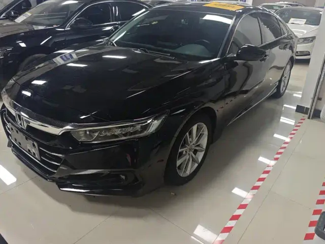 Фотография автомобиля — Honda Accord