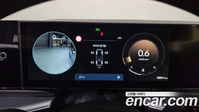 Hyundai Grandeur Grandeur (GN7) 3.5 Бензин 2WD — Фото автомобиля 8