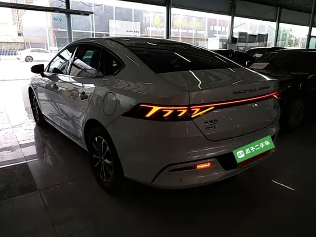 BYD Qin PLUS — Фото автомобиля 4