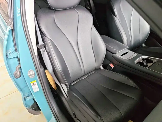 BYD Sealion 05 EV — Фото автомобиля 24