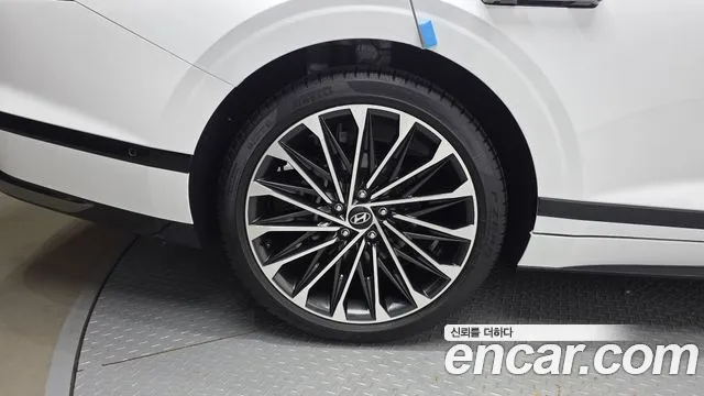 Hyundai Grandeur — Фото автомобиля 4
