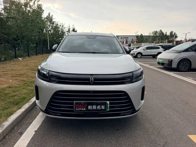 Aito M7 — Фото автомобиля 2