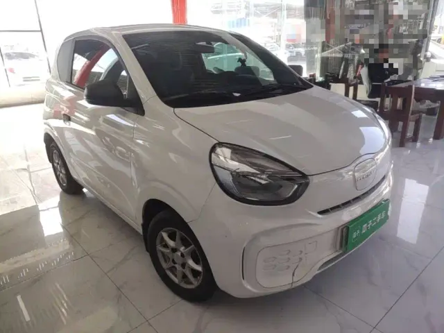 Roewe Clever — Фото автомобиля 3