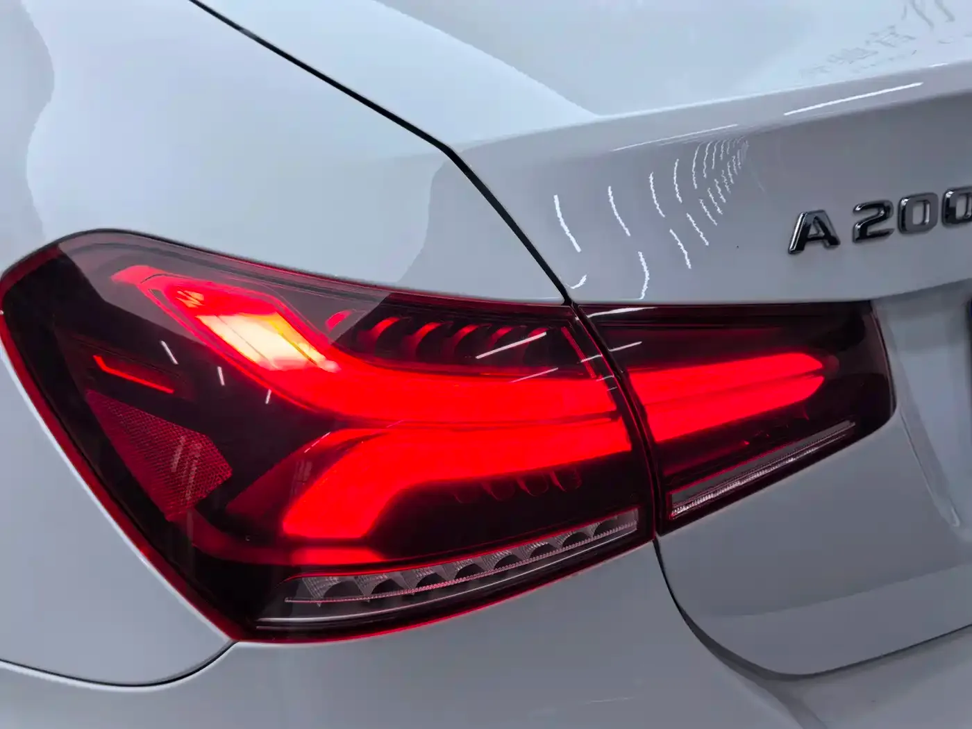Mercedes-Benz Mercedes-Benz A-Class 2022 Facelift III A 200 L Sport Sedan Fashion — Фото автомобиля 18