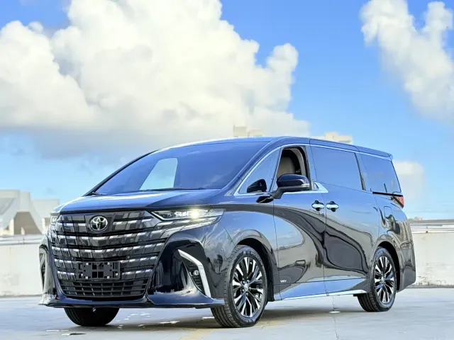 Toyota Alphard — Фото автомобиля 2