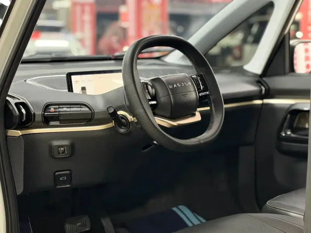 Baojun KiWi EV — Фото автомобиля 20