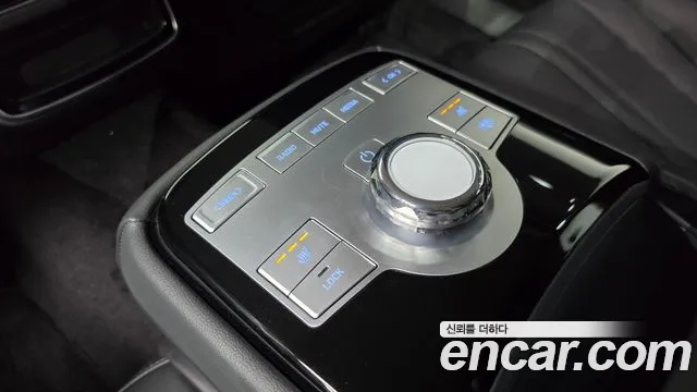 Genesis G80 Бензин 2.5 турбо AWD — Фото автомобиля 24