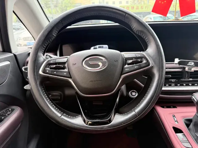GAC Trumpchi M6 — Фото автомобиля 12