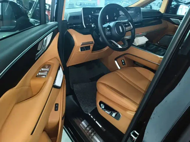 Wey Alpine — Фото автомобиля 15