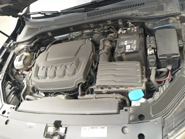 Volkswagen Passat — Фото автомобиля 10