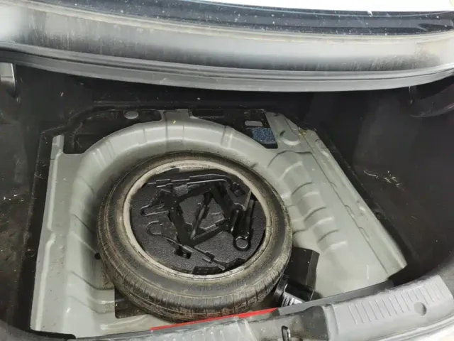 Changan Lamore — Фото автомобиля 14