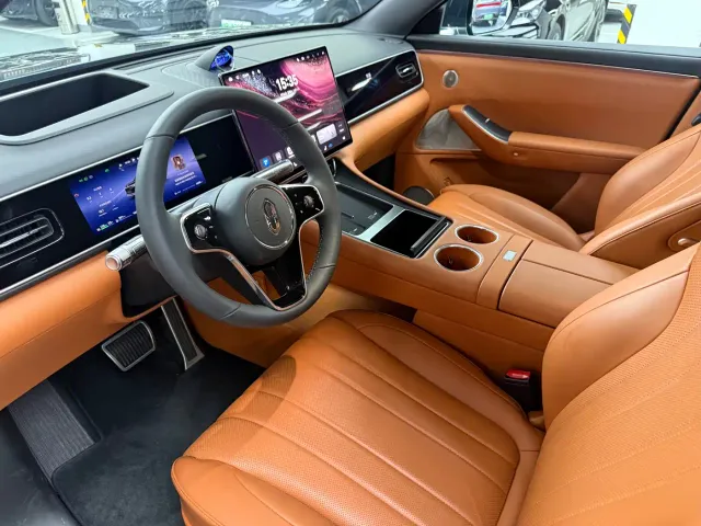Aito M7 — Фото автомобиля 4