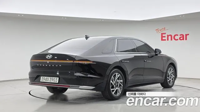 Hyundai Grandeur GN7 — Фото автомобиля 2