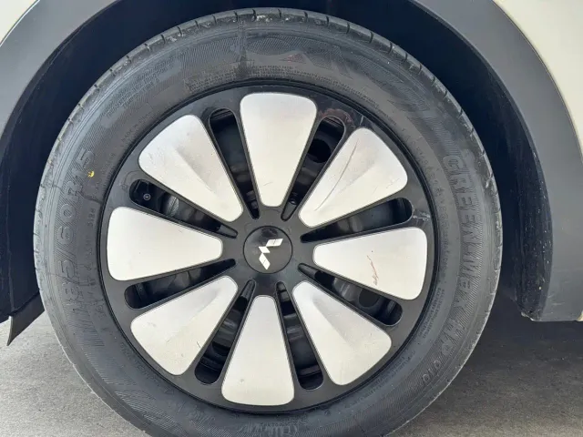 Wuling Bingo — Фото автомобиля 6